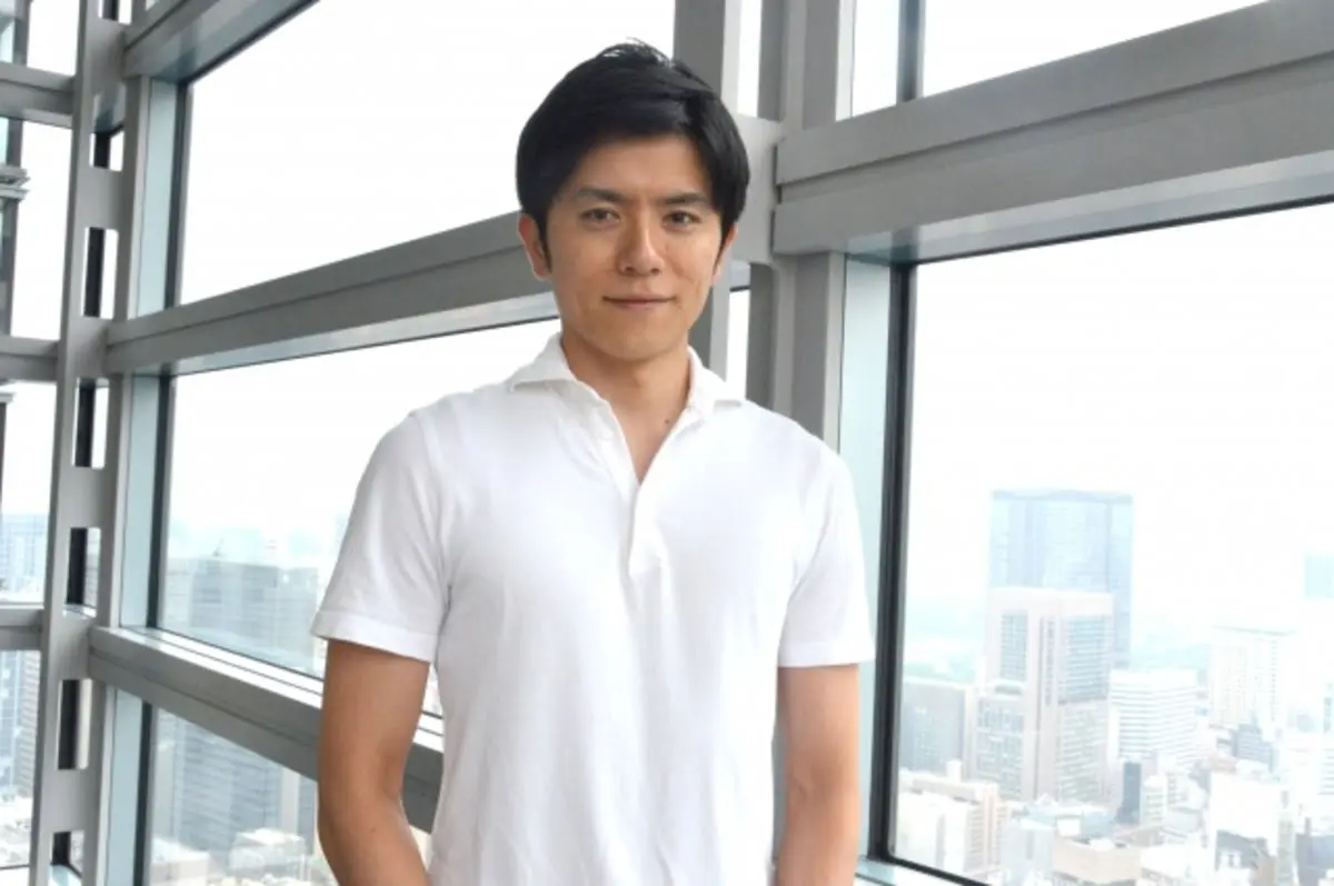 青木源太の身長や出身大学は？結婚相手は女優の〇〇似の同級生！