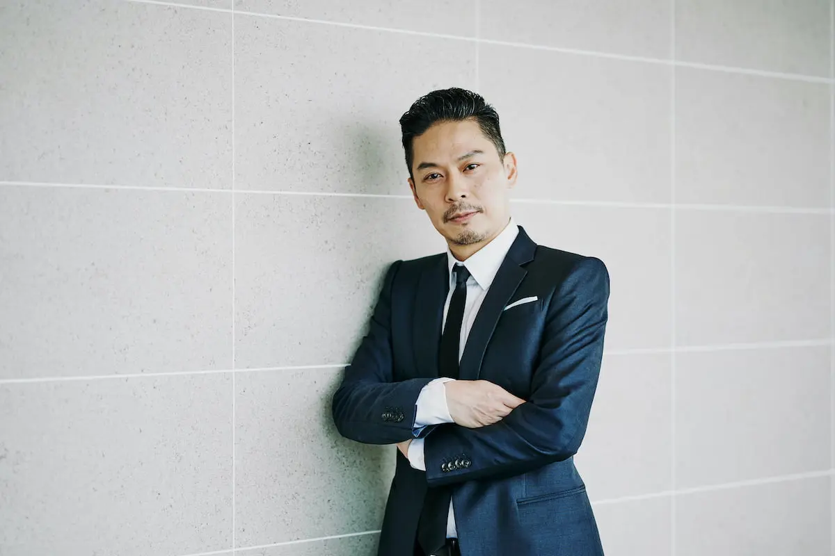 坂東工の生い立ちが衝撃的！結婚相手はどんな人？つけているのは結婚指輪？