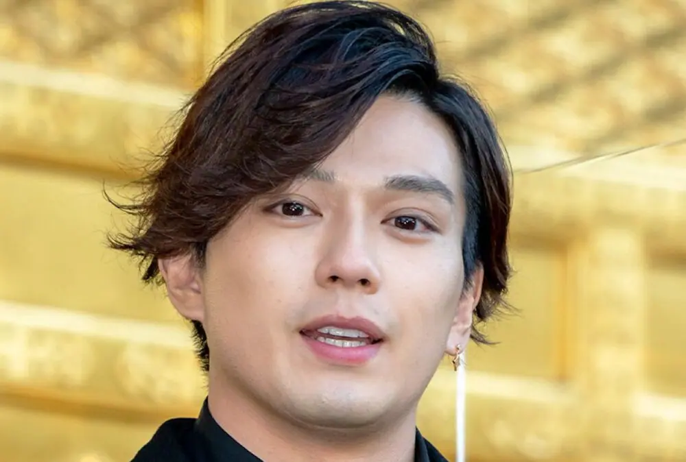 新田真剣佑の妻は元子役の美女！略奪婚の噂は？今何してる？